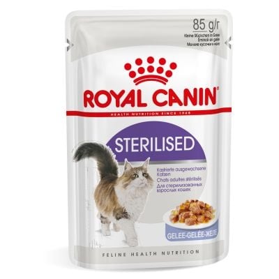 Royal Canin STERILISED –пауч за кастрирани котки, склонни към натрупване на наднормено тегло.
