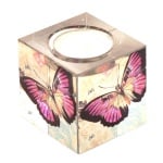 Свещник - куб с пеперуда