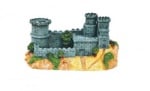 Замък със защитна стена