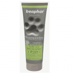Премиум шампоан Beaphar - омекотяващ с натурален екстракт от женско биле и пшенични протеини, 250 мл
